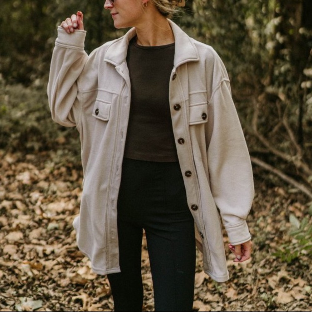 Plush Button Up Yellowstone Shacket Jacket - Picture 5 of 9